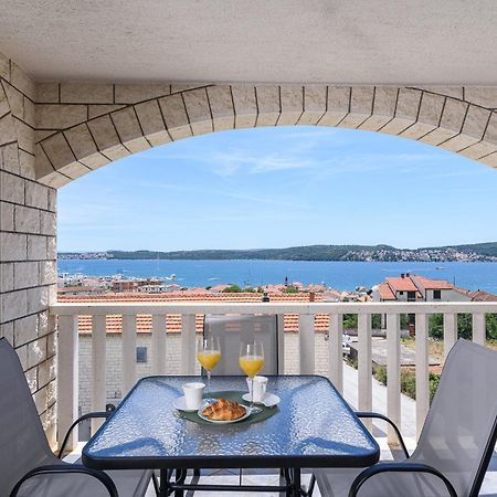 Apartments Eva Trogir Exteriér fotografie