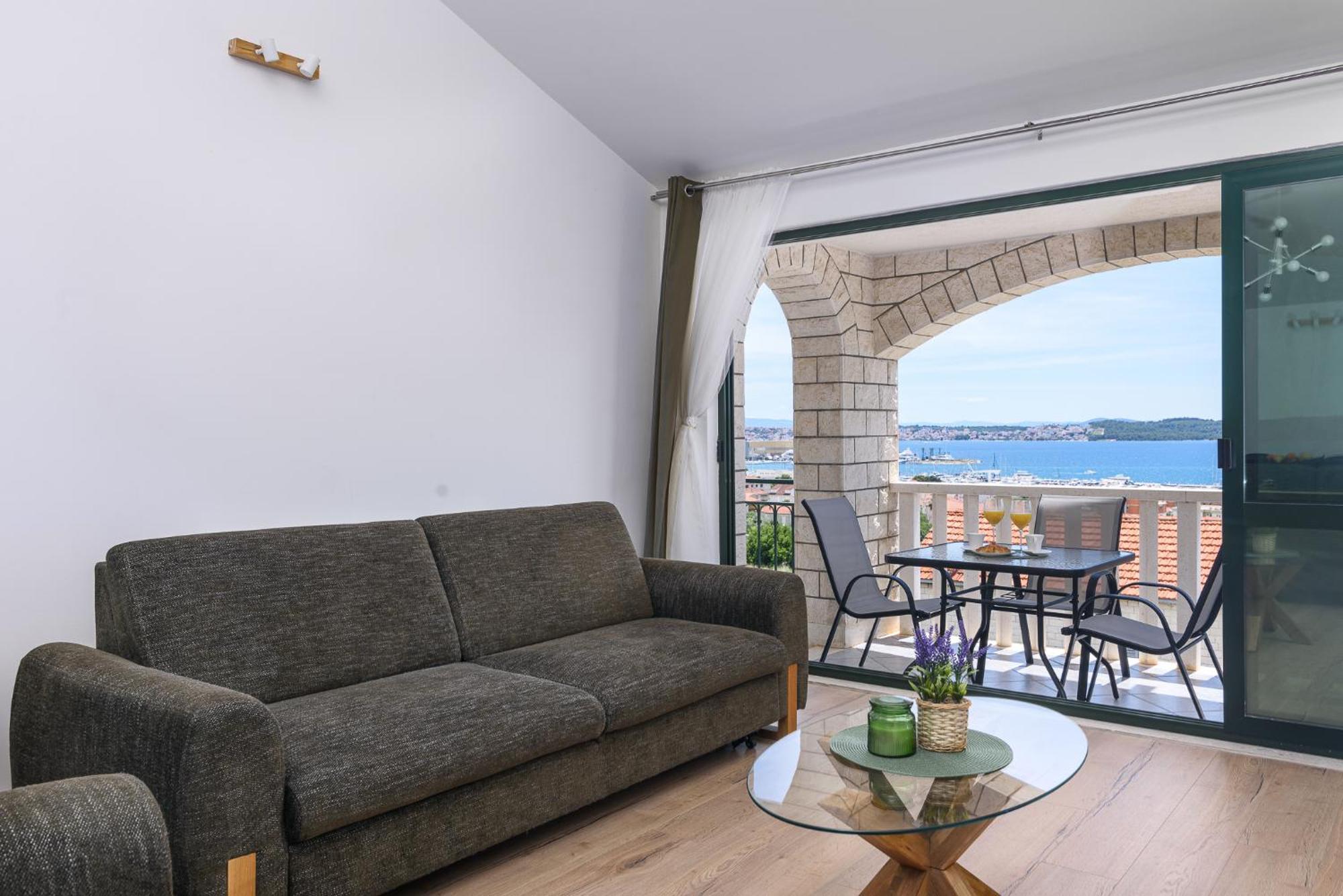 Apartments Eva Trogir Exteriér fotografie
