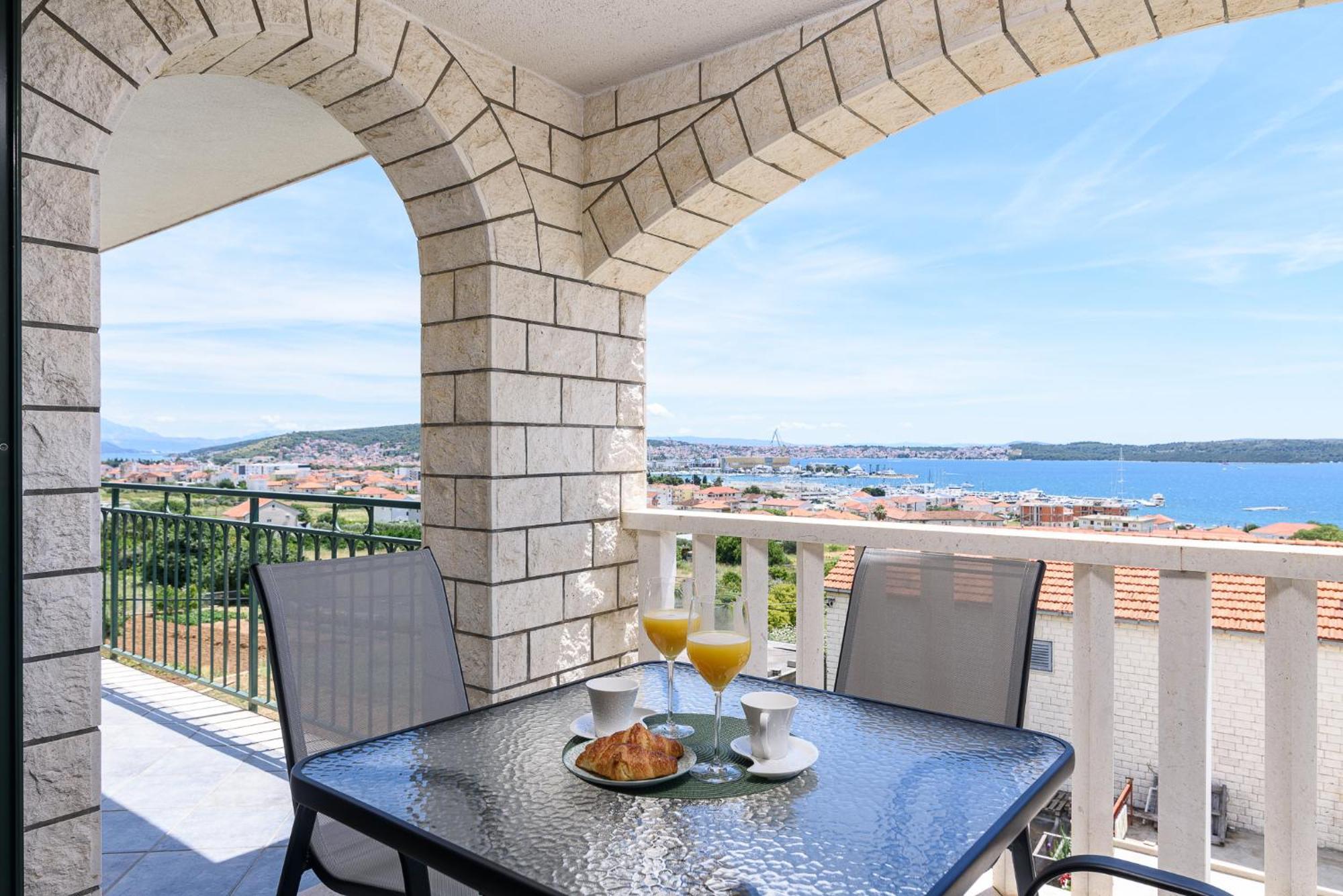 Apartments Eva Trogir Exteriér fotografie