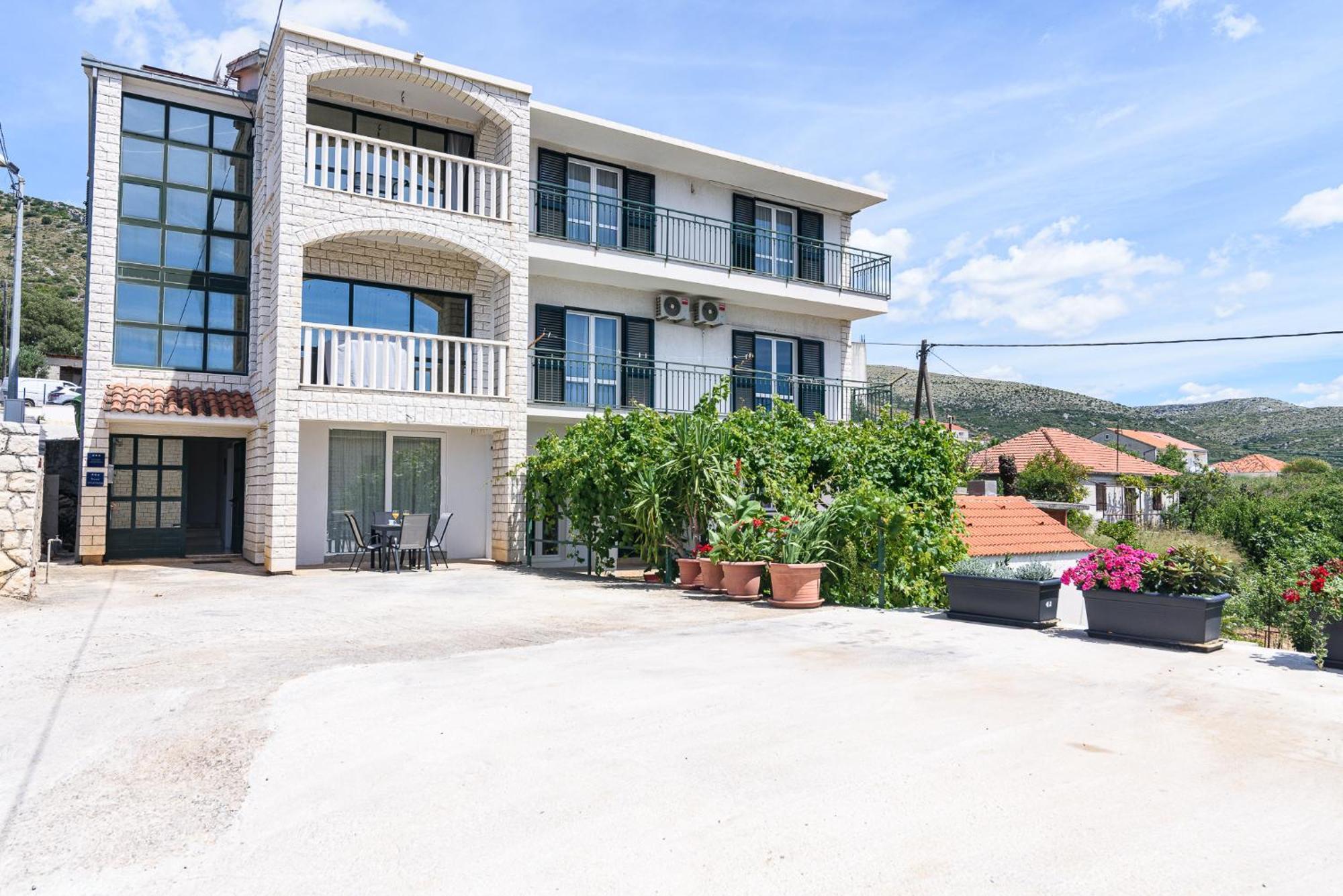 Apartments Eva Trogir Exteriér fotografie